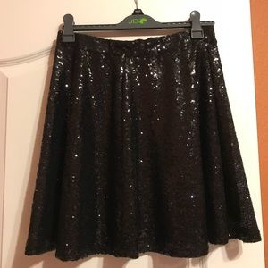 Black sequins skirt